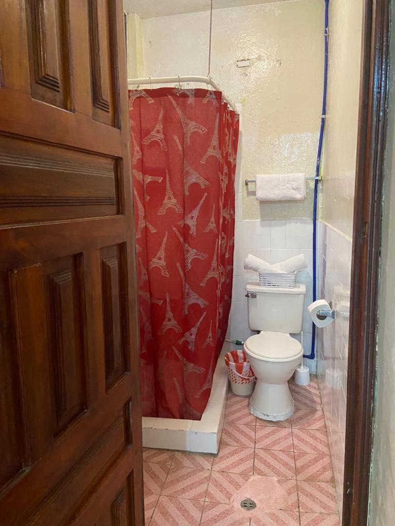 Apartamento Mini Departamento Amoblado En Pleno Centro De La Ciudad Baños