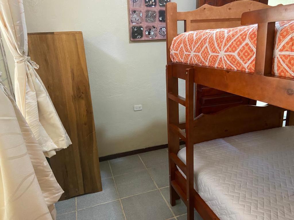 Mini Departamento Amoblado En Pleno Centro De La Ciudad * Baños